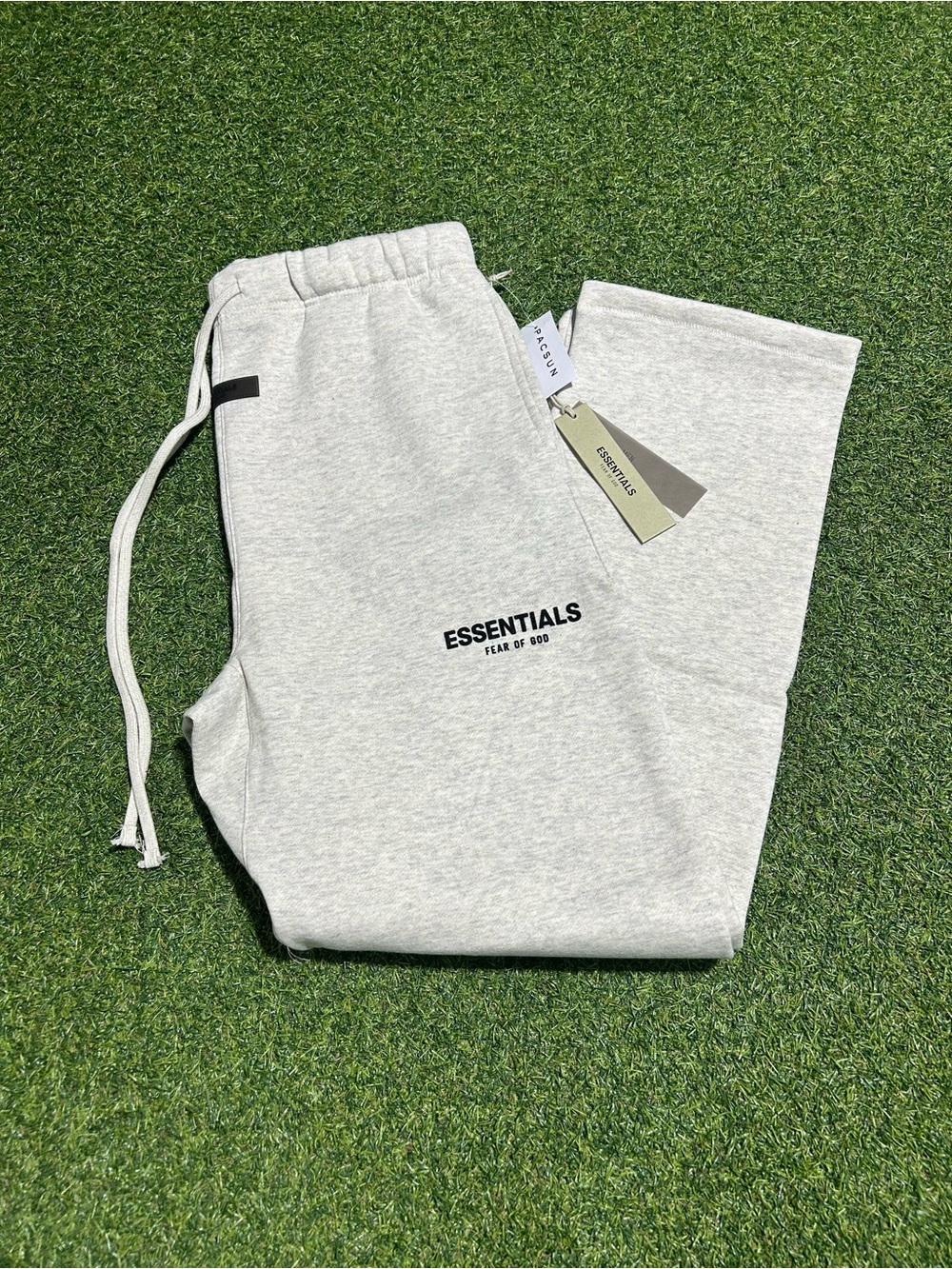 Men’s Essentials Fear Of God Light Oat Sweatpants